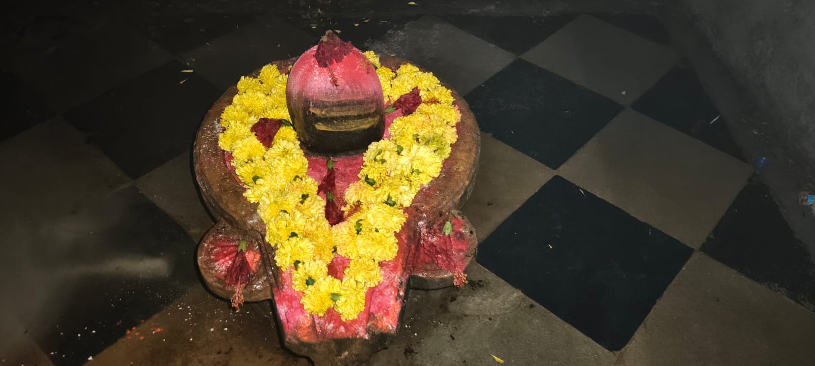 700 વર્ષ જુનું ભોલેશ્વર મહાદેવ મંદિર