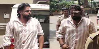 CHUNANGAD OTTAPALAM STABBING  OTTAPALAM STABBING INCIDENT  MAN INJURED IN DISPUTE OTTAPALAM  MAN ATTACKED IN DISPUTE RESOLUTION
