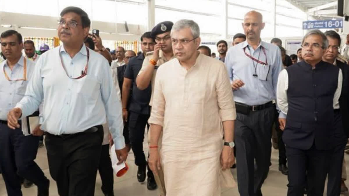 Passenger Safety Paramount, Says Railway Minister After Inspecting Holding Area At New Delhi Station Railway Minister Ashwini Vaishnaw