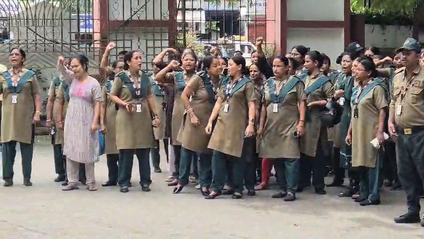Tezpur University Vice-Chancellor and Finance Officer protest against security personnel