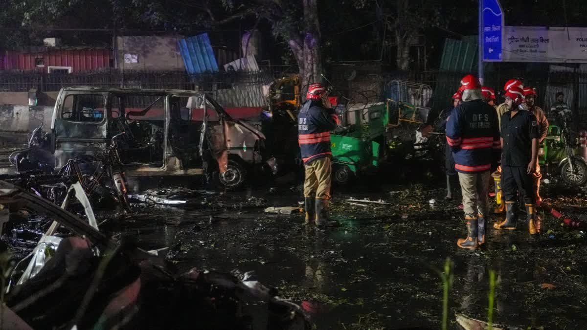 Eyewitness Recalls Horror As Red Fort Car Blast Sparks Panic in Delhi