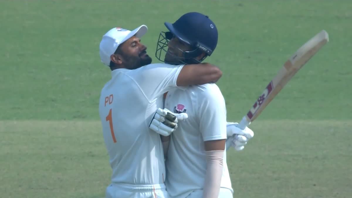 ரஞ்சி கோப்பை வரலாற்றில் டெல்லியை முதல் முறையாக வீழ்த்தி ஜம்மு காஷ்மீர் சாதனை