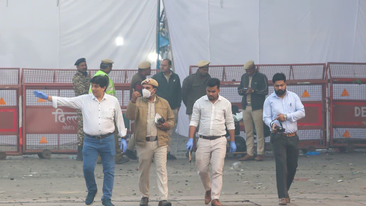 CAR EXPLODES IN DELHI