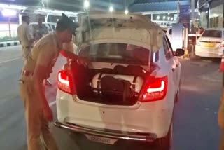 சென்னையில் வாகன சோதனையில் ஈடுபட்ட போலீசார்