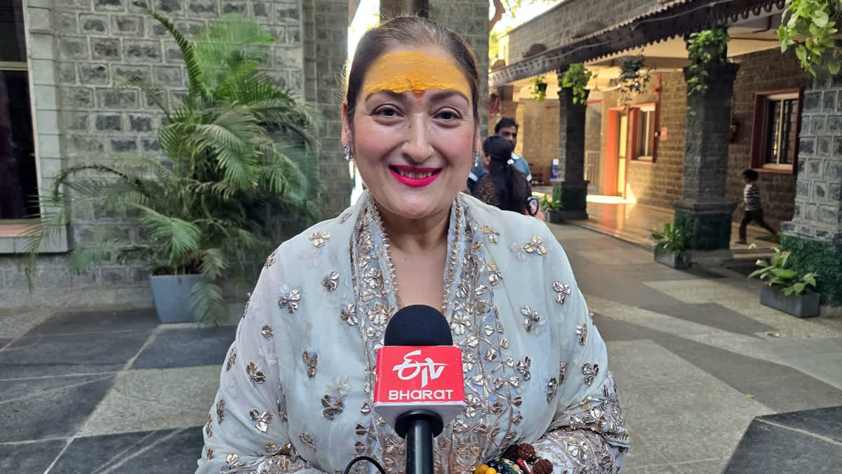 'Govinda Should Improve Himself And Return Home': Sunita Ahuja On Actor's Alleged Affair & Divorce Rumours Sunita Ahuja Opens Up On Govinda's Alleged Affair And Divorce Rumours