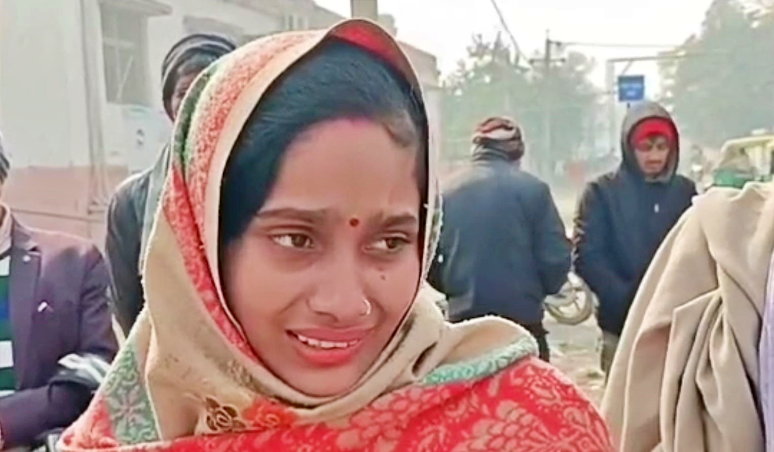 तनु कुमारी, आयुष की पत्नी