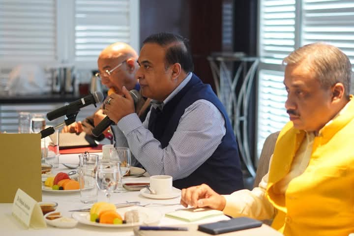 CM HIMANTA BISWA SINGAPORE TOUR