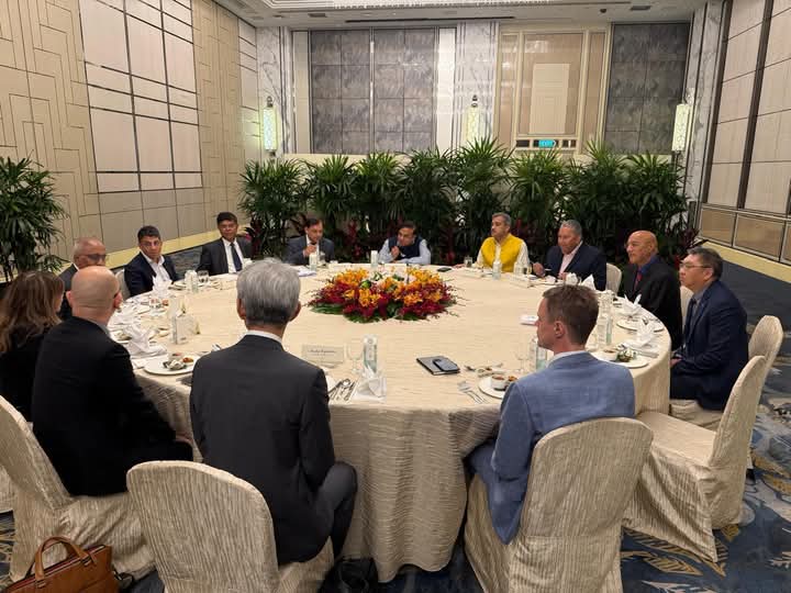 CM HIMANTA BISWA SINGAPORE TOUR