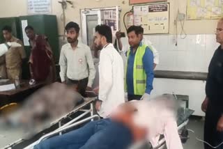 अलीगढ़ में सड़क हादसा.