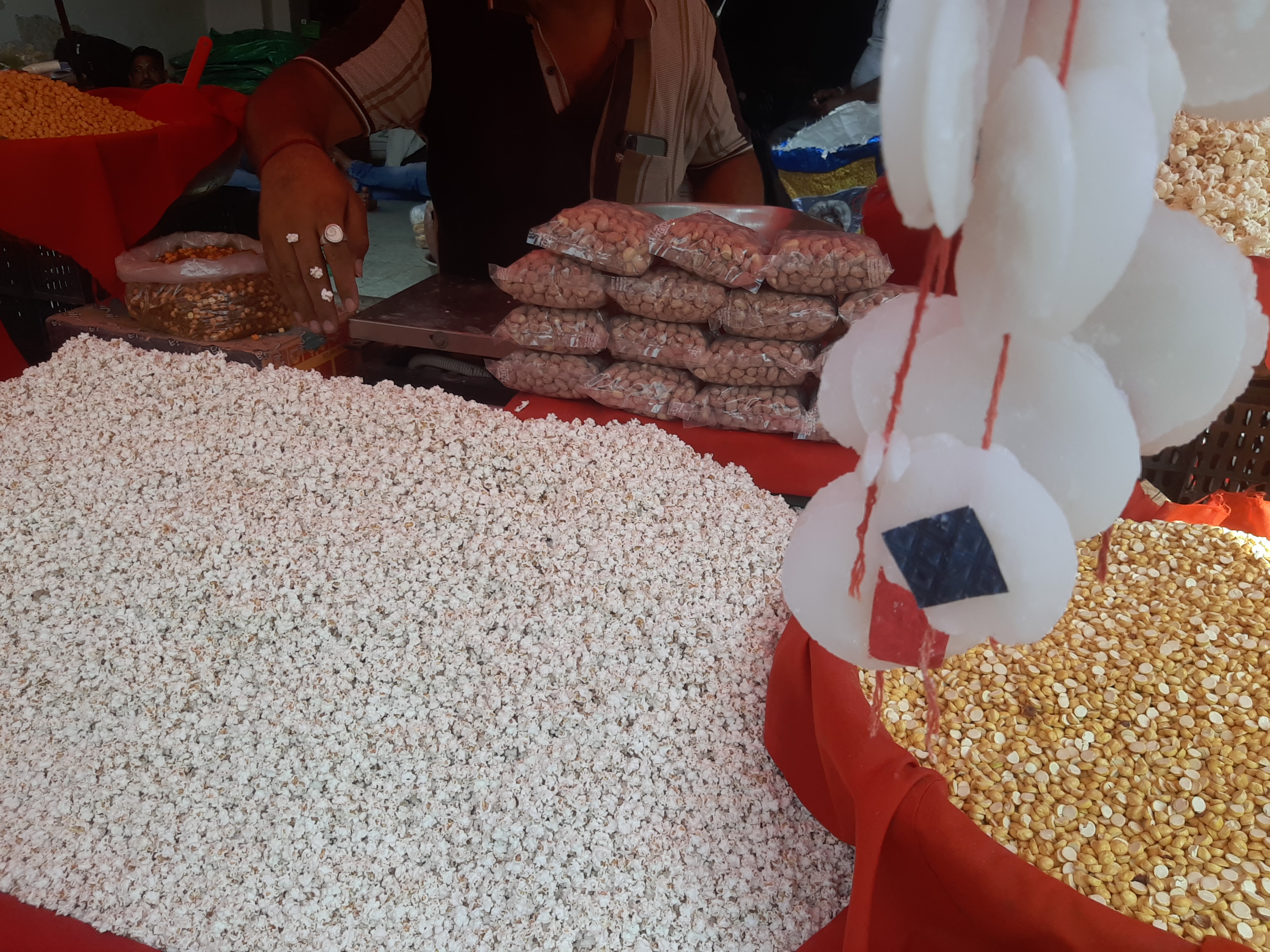 ખજૂર ધાણી દાળિયા રંગ પિચકારી બધામાં વધારો