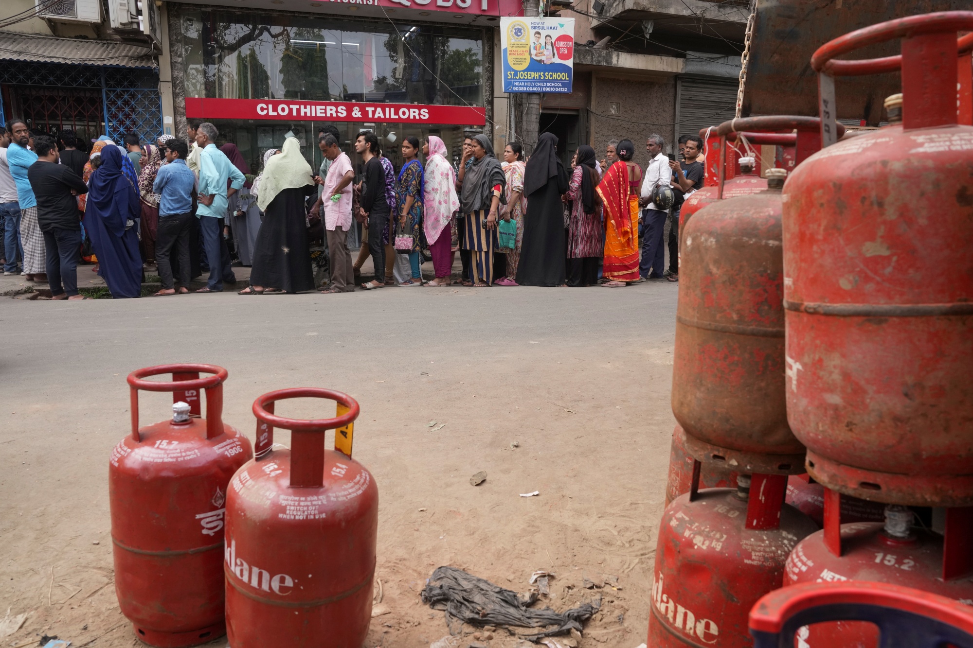 LPG Supply Disruptions Spark Anxiety Across India As West Asia Crisis Deepens