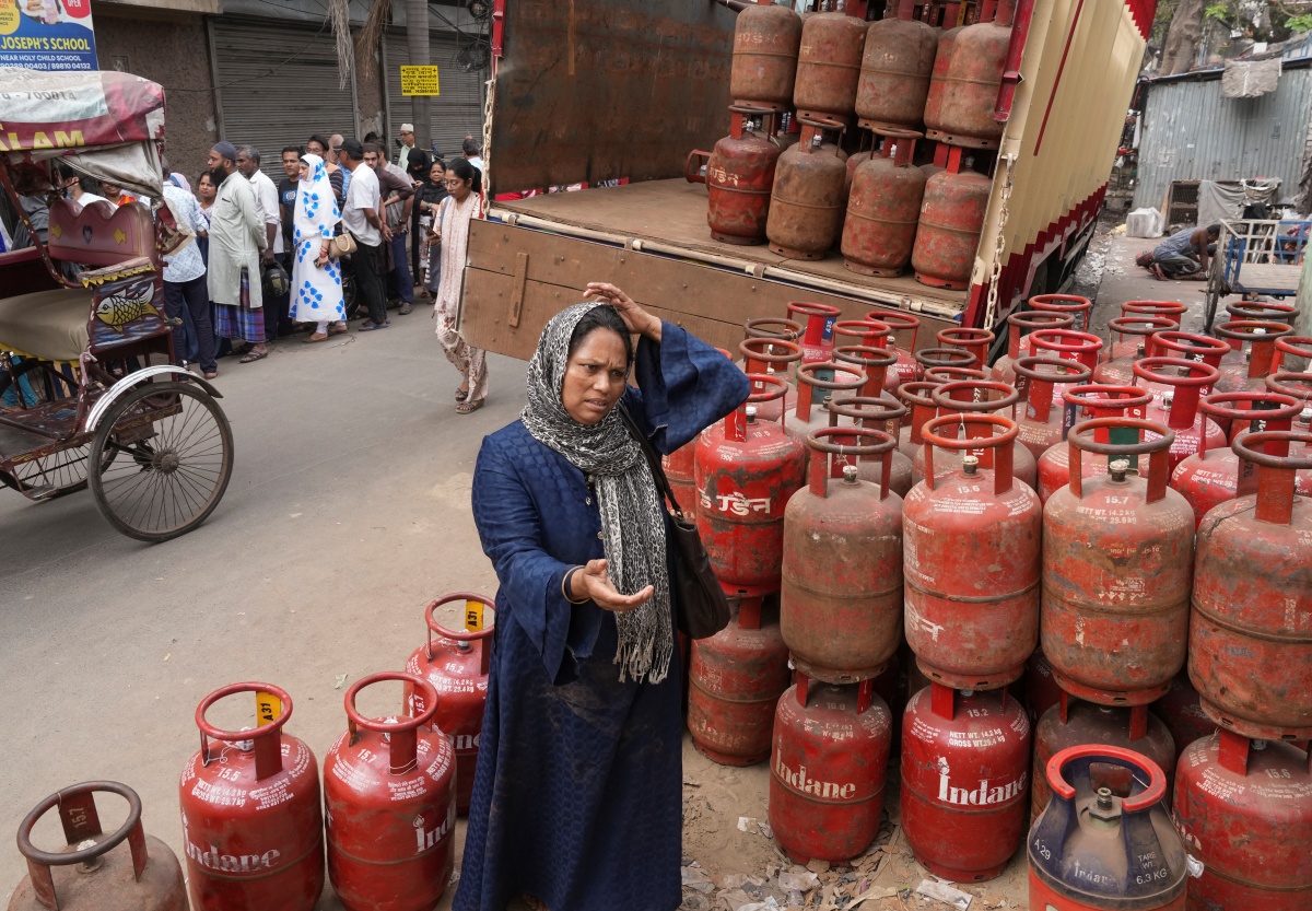 LPG Supply Disruptions Spark Anxiety Across India As West Asia Crisis Deepens