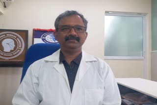 கேஎம்சி நரம்பியல் அறுவை சிகிச்சைப் பிரிவு பேராசிரியர் கோட்டிஸ்வரன்