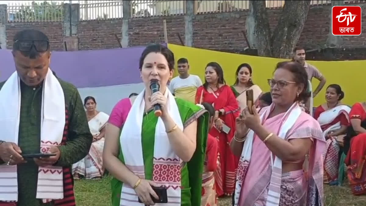 American daughter Rehena Khesaki performs Bihugeet