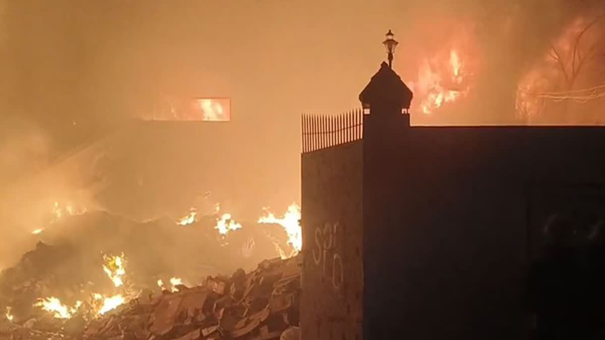 massive building fire