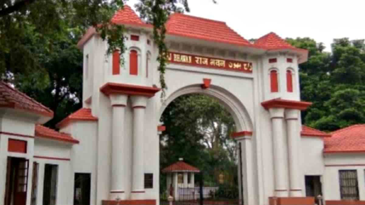 delegation-reached-raj-bhawan-to-appeal-to-the-governor-to-protect-the-linguistic-identity