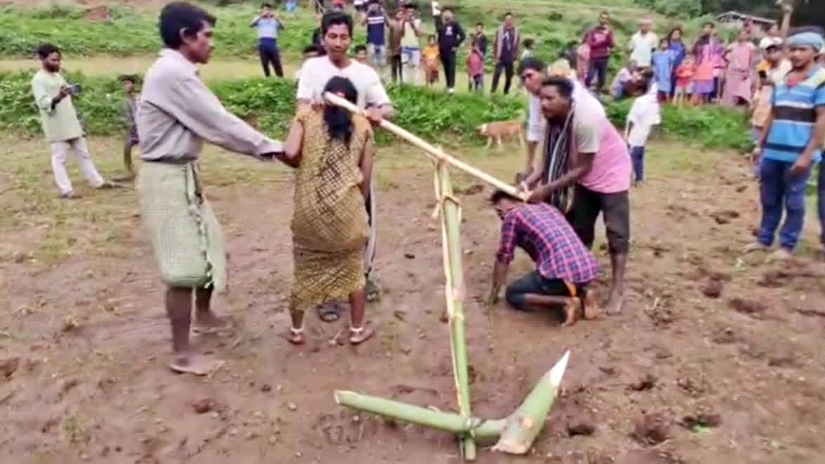 Odisha Tribal society punishes couple