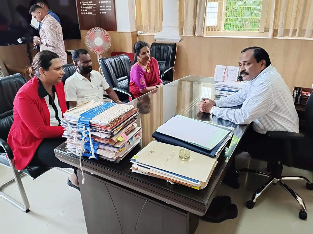 Dr Anita Prasad meets Dr Sutturu S Malini, head of the Department of Genetics and Genomics.