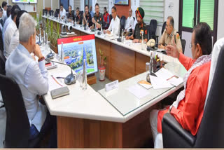 CM Bhajan Lal taking a meeting of the officers