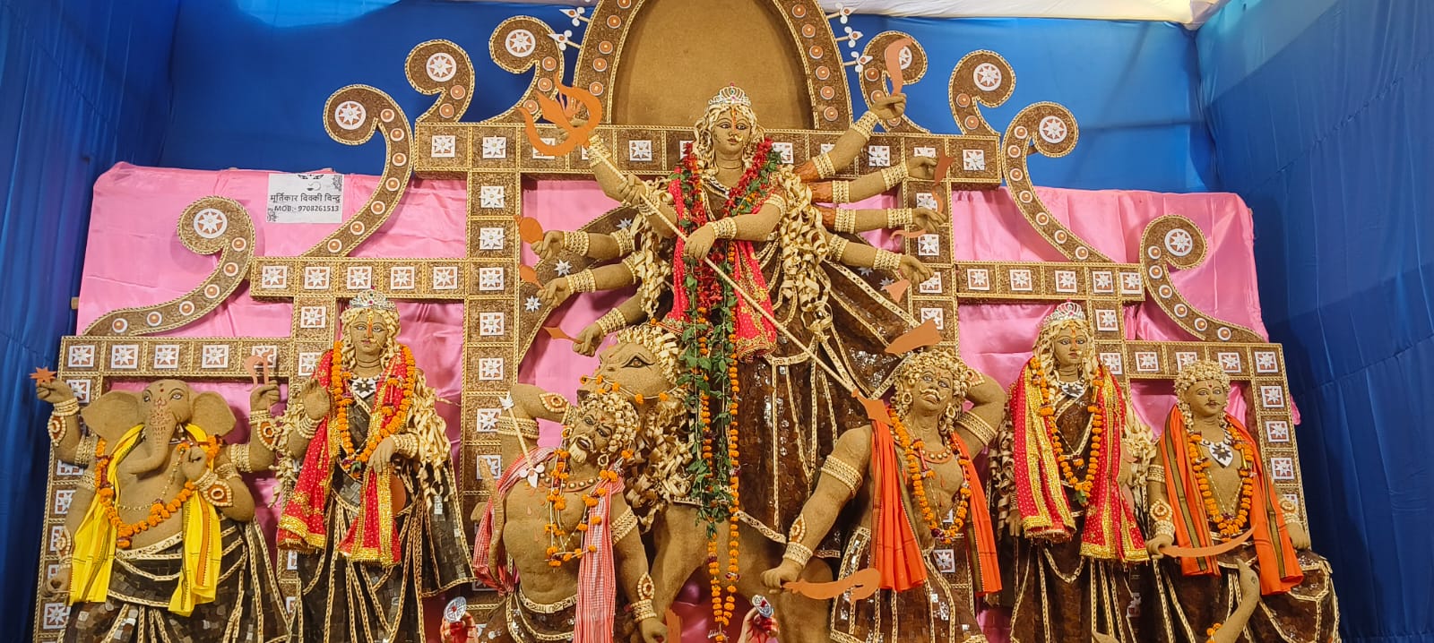 Gaya sculptor Vicky Bindu