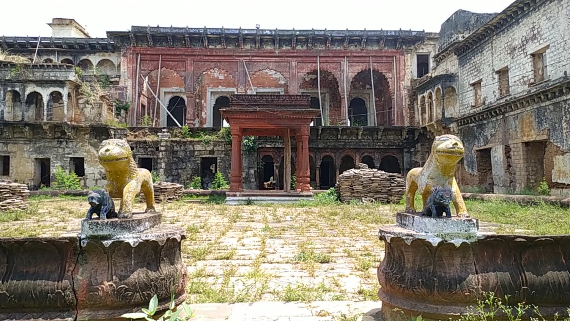 amazing story construction of Govindgarh Fort