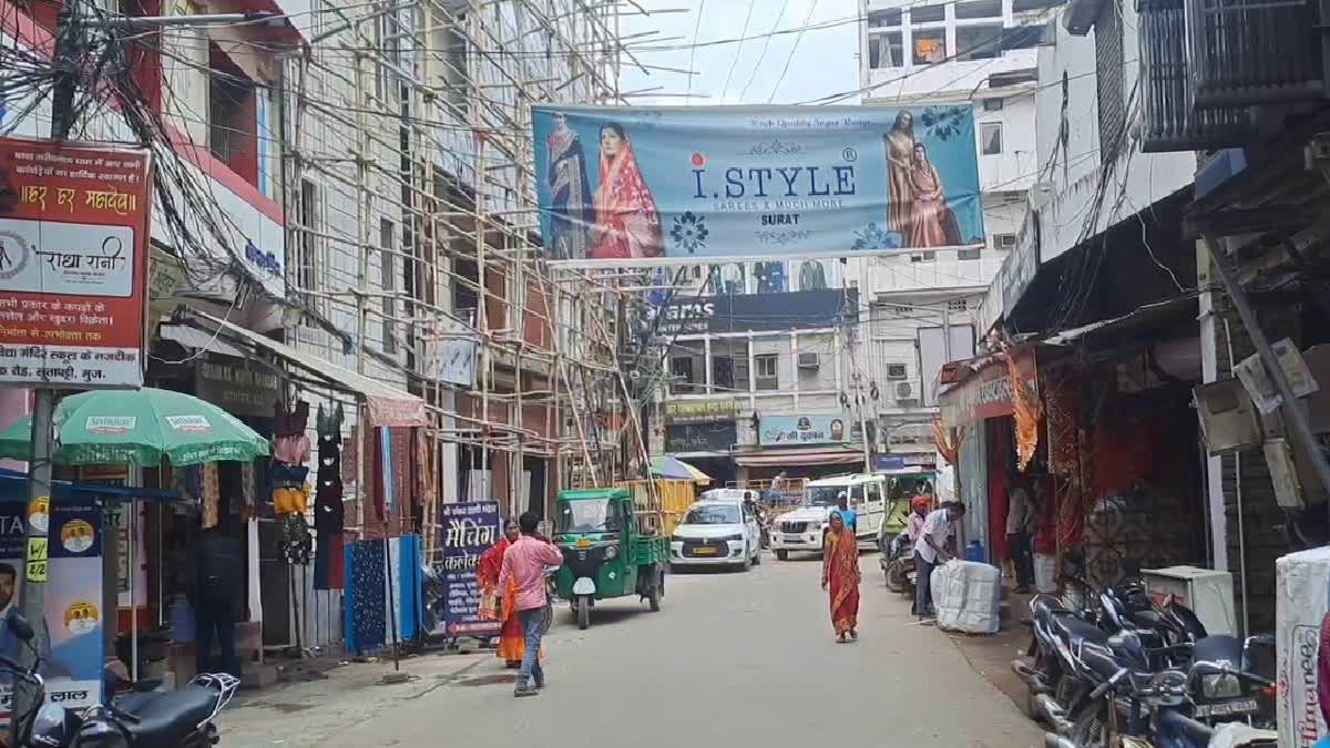 Bihar Hit Hard By Nepal Violence: Business Losses Exceed Rs 400 Crore as Trade Comes To A Halt