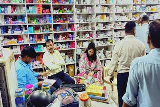 छापेमारी में मिला नकली दवाई