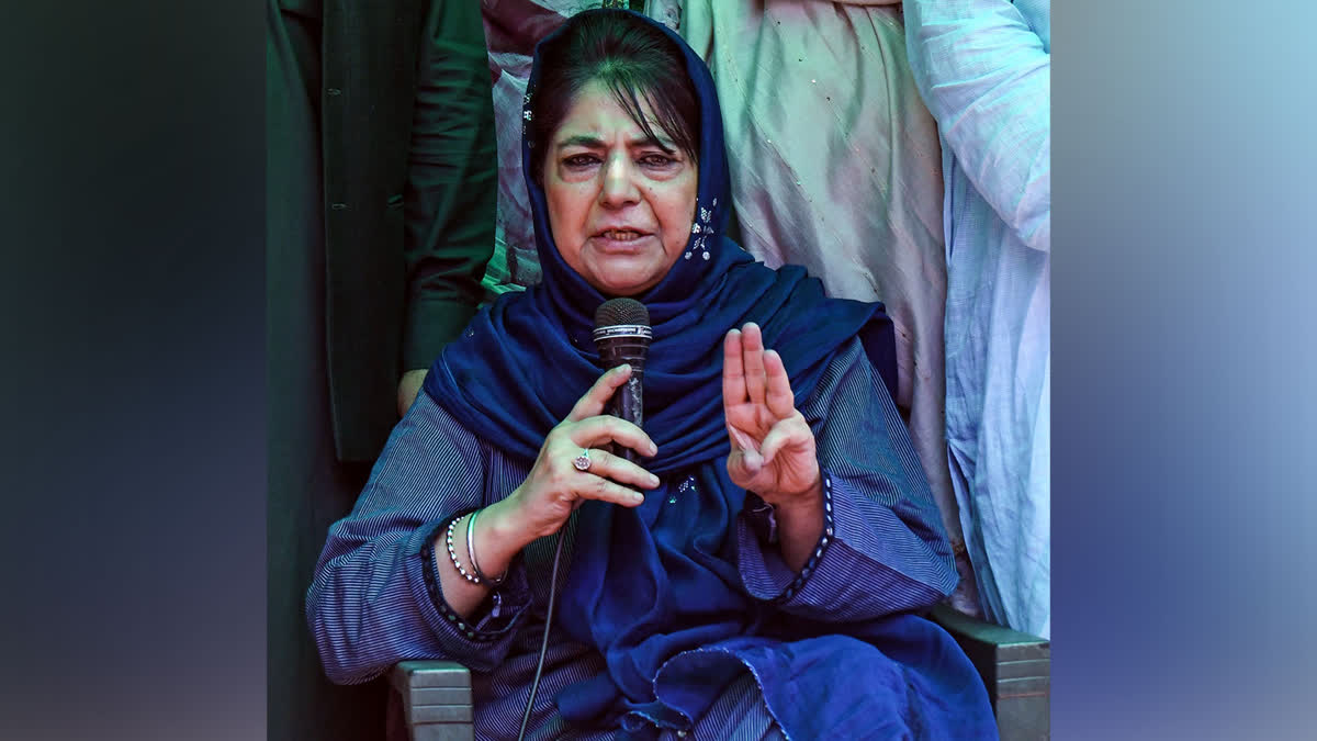 'जिहाद के जनक' तालिबान को गले लगा रही बीजेपी: अफगान मंत्री के दौरे महबूबा ने साधा निशाना Mehbooba Mufti