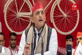 अखिलेश यादव