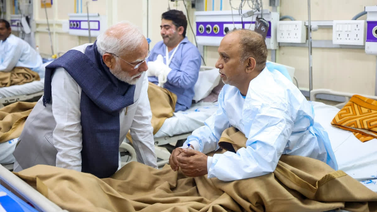 PM Modi Meets Survivors Of Delhi Blast At LNJP Hospital