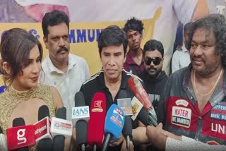 செய்தியாளர்களை சந்தித்த படக்குழு