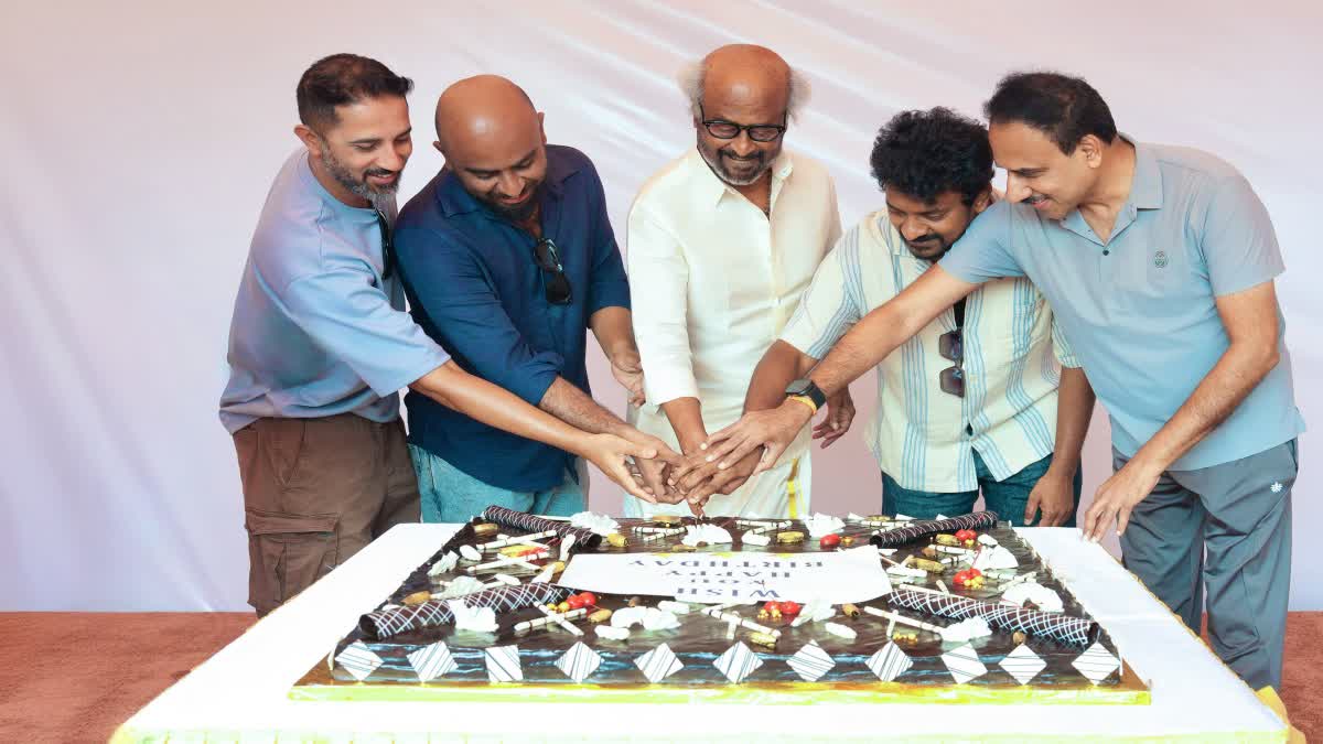 ’ஜெயிலர் 2’ படப்பிடிப்பில் பிறந்த நாளை கேக் வெட்டி கொண்டாடிய ரஜினிகாந்த்