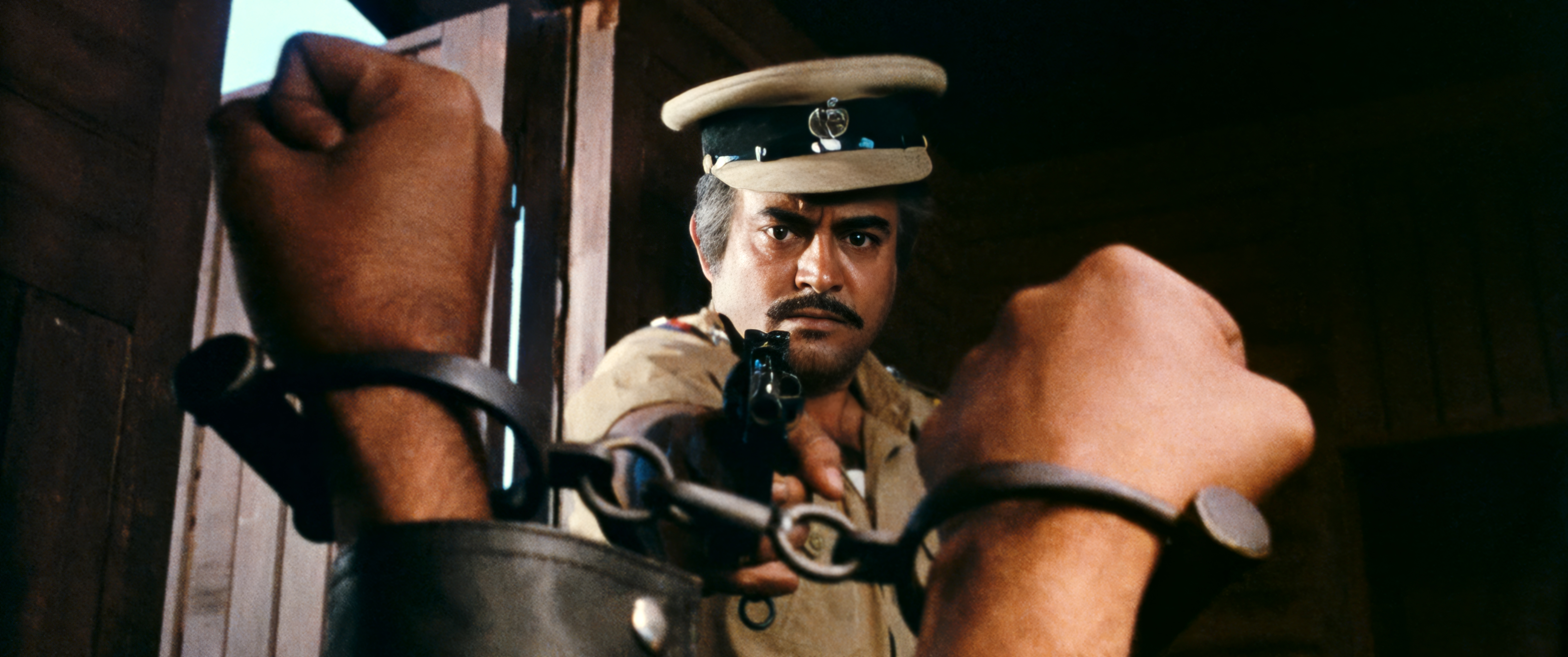Sholay Re-release: Ramesh Sippy Reveals How He Convinced Dharmendra To Play Veeru