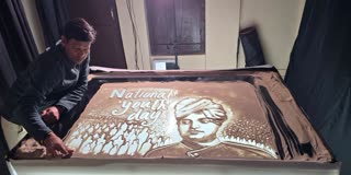 sand artist manas kumar sahoo paid tribute to Swami Vivekananda on National Youth Day
