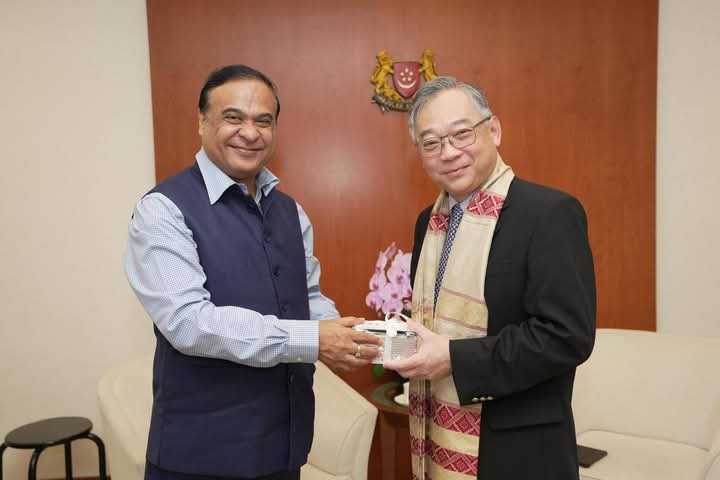 CM HIMANTA BISWA SINGAPORE TOUR