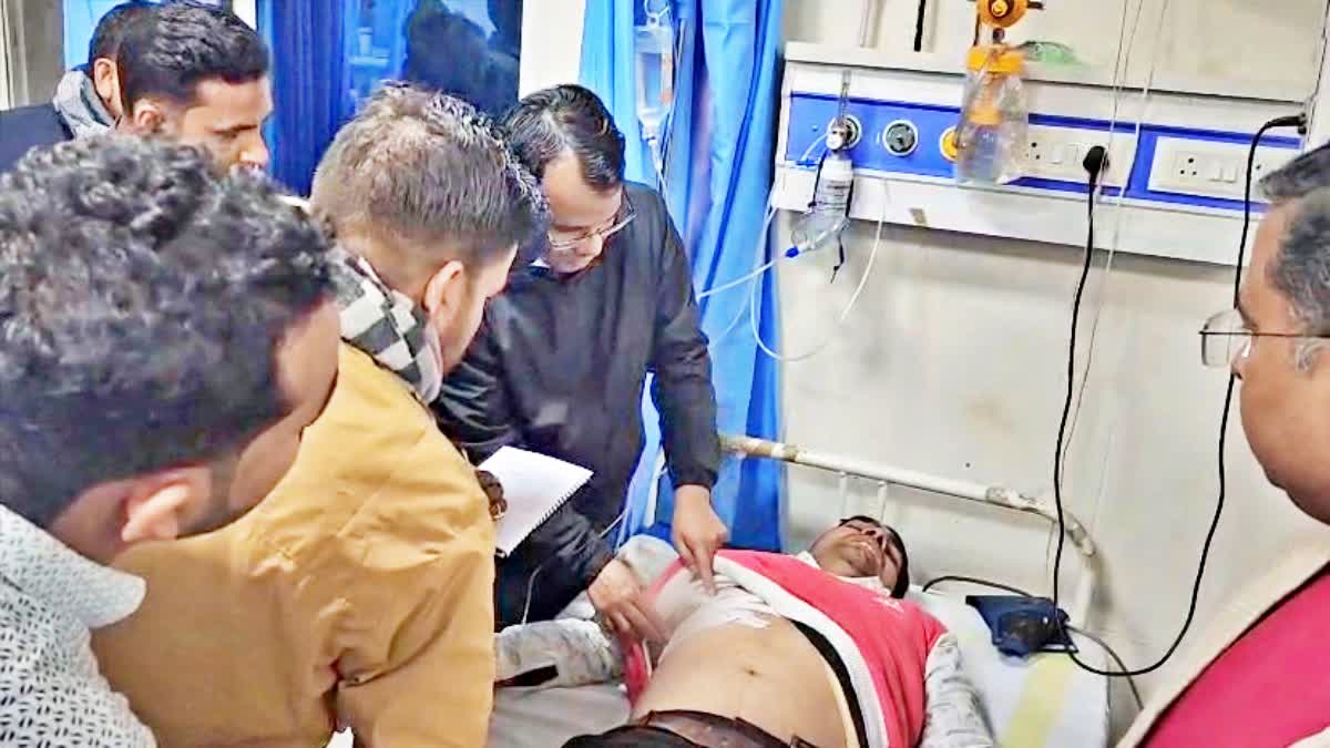 journalist shot in Siwan