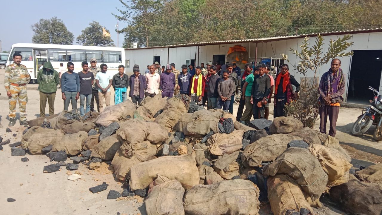 21 PEOPLE ARRESTED