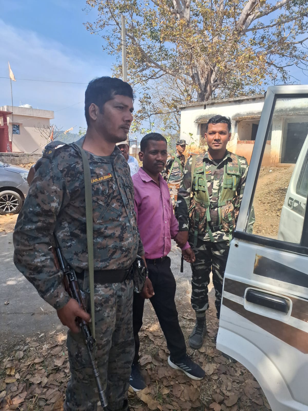 ACB arrested Block Amin while taking bribe of Garu block in Latehar
