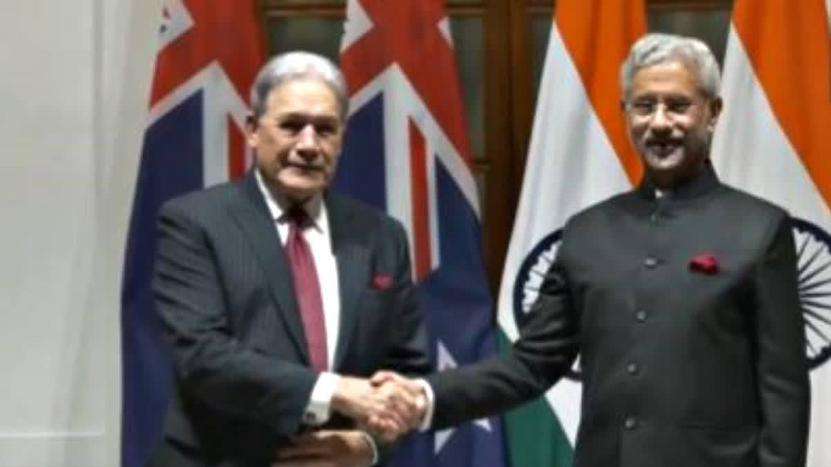 EAM Jaishankar Discusses UNSC Reforms, Global Issues with New Zealand Counterpart EAM S Jaishankar on Tuesday met the Foreign Minister of New Zealand, Winston Peters and discussed the cooperation in the Commonwealth and the UNSC reforms.