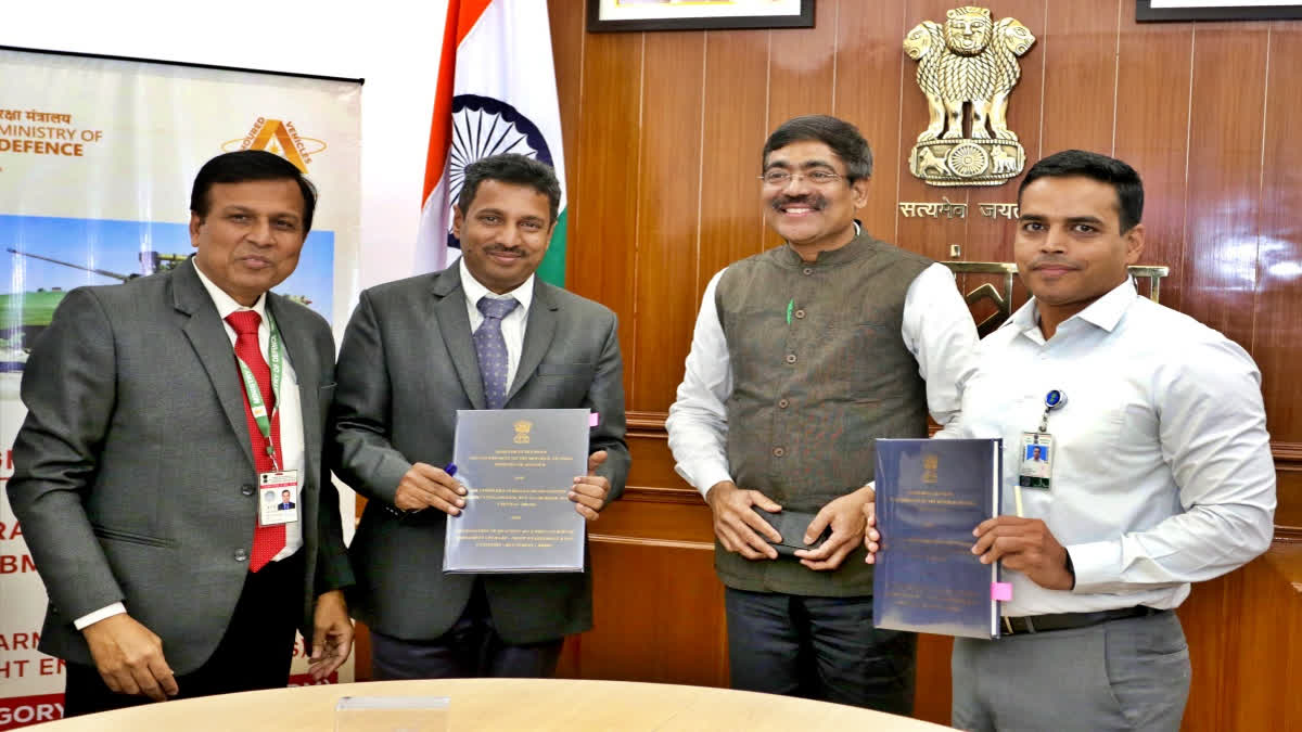 MoD Inks Contract with AVNL for 693 Armament Upgrades of Infantry Combat Vehicle The Ministry of Defence Wednesday signed a contract with Armoured Vehicles Nigam Limited (AVNL) for the procurement of 693 Armament Upgrades of Infantry Combat Vehicle BMP2 to BMP2M.