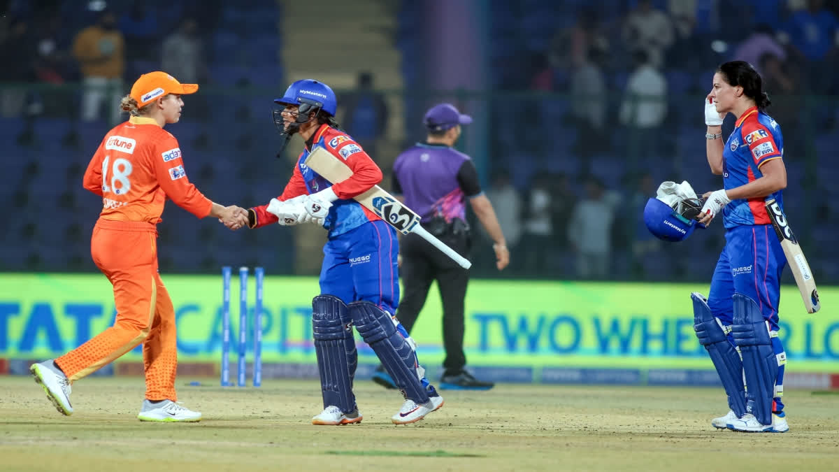Shafali smashes 71 as DC secure direct qualification into WPL final Shafali Verma smashed 71 runs in the Women's Premier League fixture against Delhi Capitals on Wednesday and secured a direct qualification into the final of the tournament.