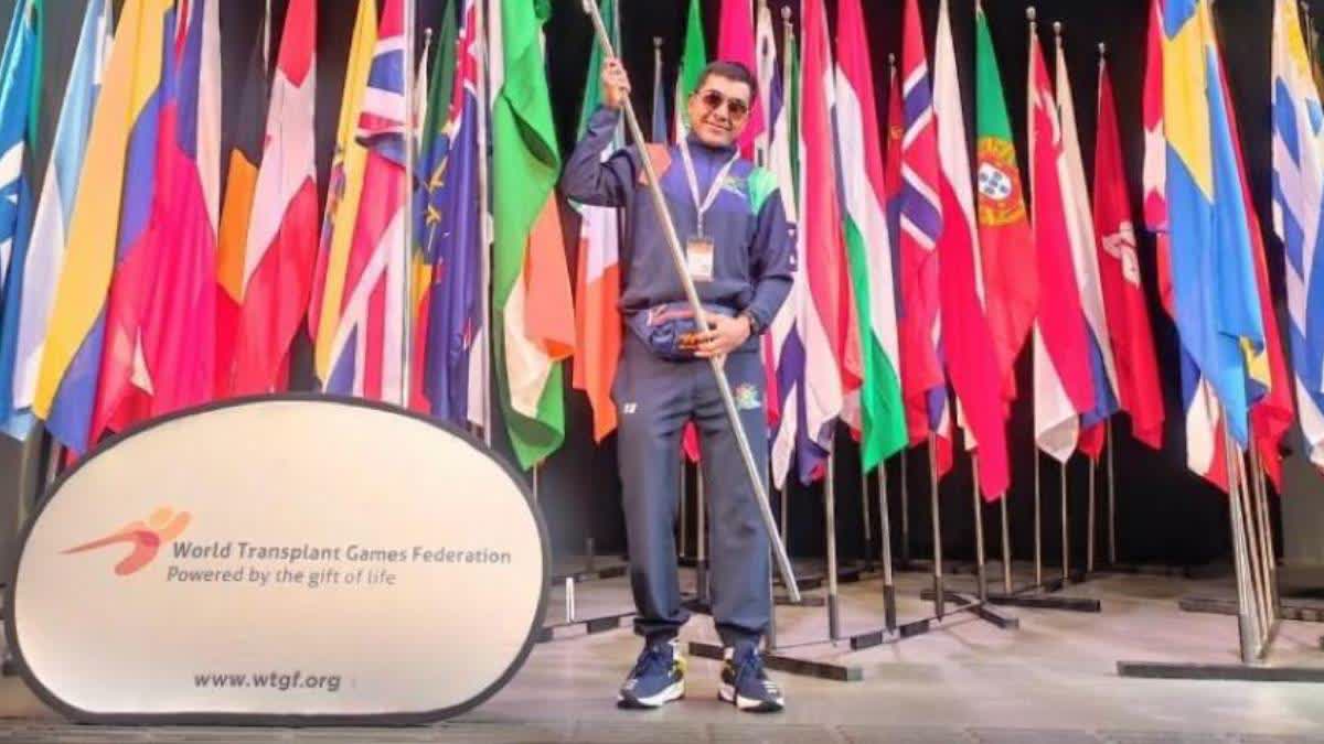 Dharmendra Soti after winning a summit.
