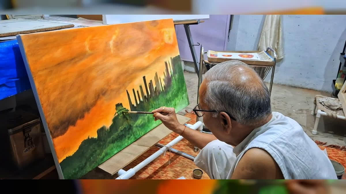 Maharashtra: Retired Cop Takes Up A Brush; Paints Pictures Depicting Nature