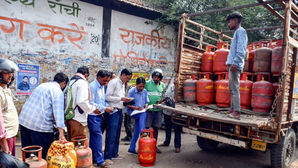 Iran War And Energy Crisis: Should India Think Of Gas Swaraj Policy?