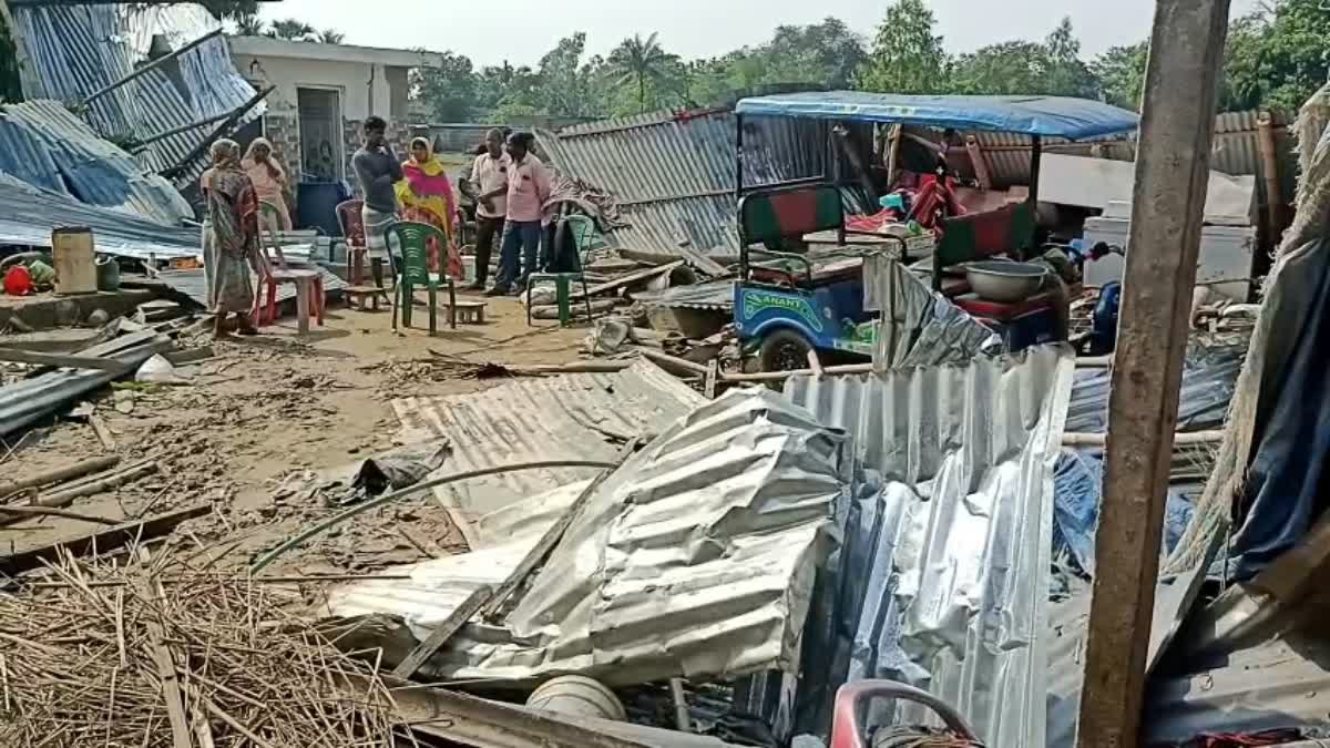 NORWESTER HITS DINAJPUR