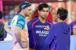 IPL Dugout Controversy