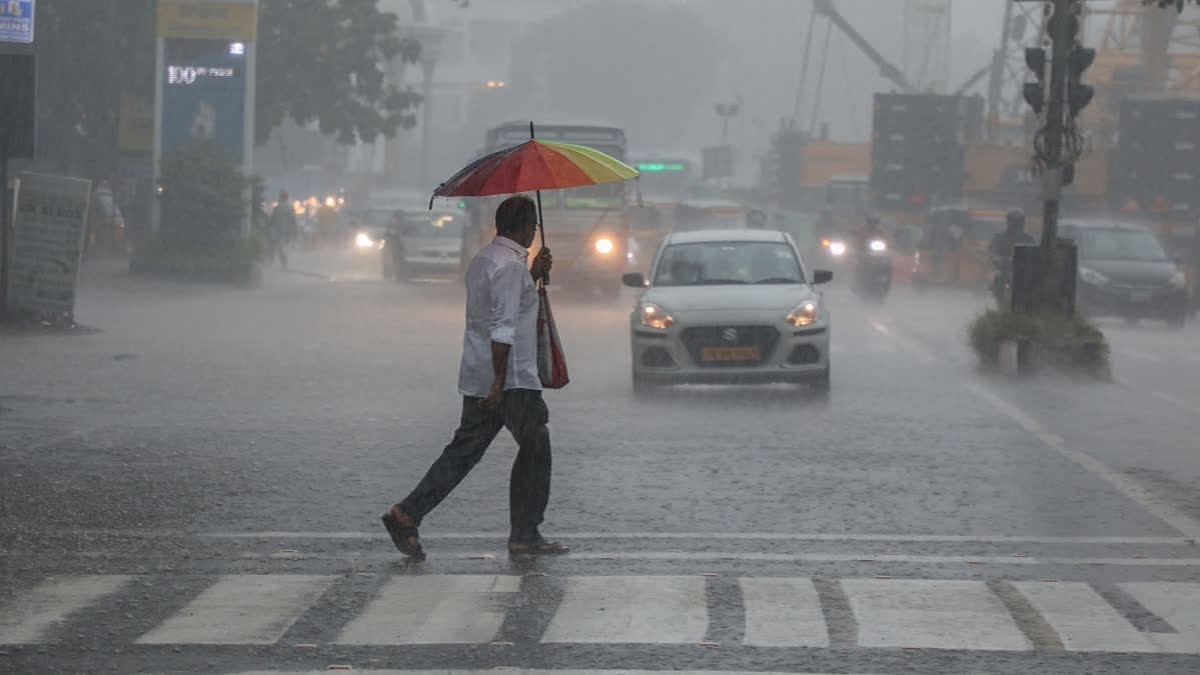 IMD Predicts Intense Rainfall, Thunderstorms, And Heatwaves Across India