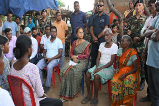 Agriculture Minister Shilpi Neha Tirkey reached Jam Toli village of Ranchi