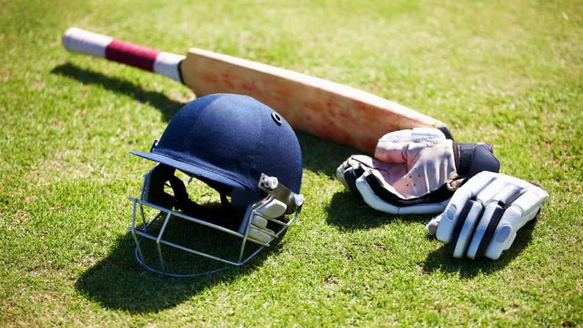 unreal scorecard showing maximum scored 822 runs from 50 overs goes viral on social media Urdu News