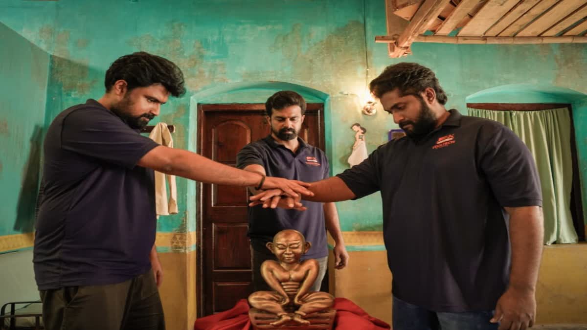 അത്ഭുത സിദ്ധിയുള്ള പ്രതിമ;ധ്യാന്‍ ശ്രീനിവാസന്‍ ചിത്രം തേവര്‍ ചിത്രീകരണം ...